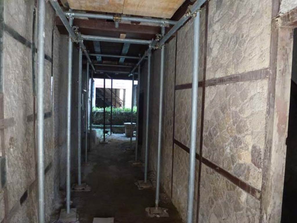 III 14, Herculaneum. October 2012. Looking west along entrance corridor. Photo courtesy of Michael Binns.